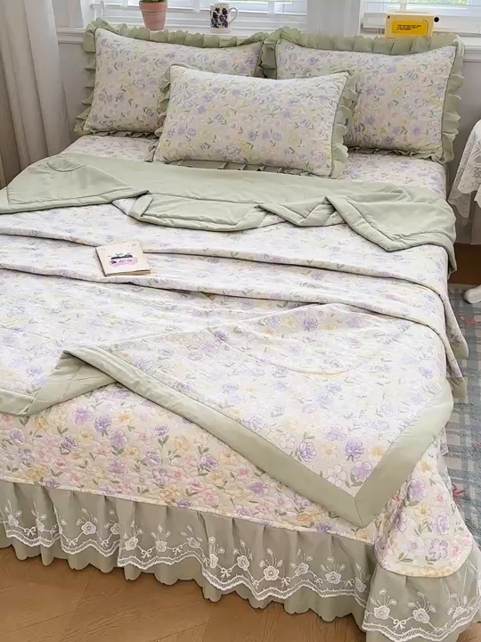 91家纺网 家纺一手货源 找家纺 雅眠居 2026直播爆款双层蕾丝花边夏被款床盖款四件套 花海