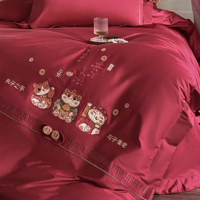 91家纺网 家纺一手货源 找家纺 甜咪咪婚庆 2026新款长绒棉全棉绣花结婚婚庆四件套多件套床单款 招财猫