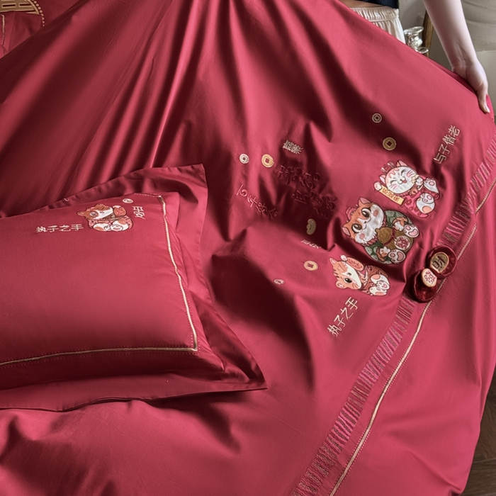 91家纺网 家纺一手货源 找家纺 甜咪咪婚庆 2026新款长绒棉全棉绣花结婚婚庆四件套多件套床单款 招财猫