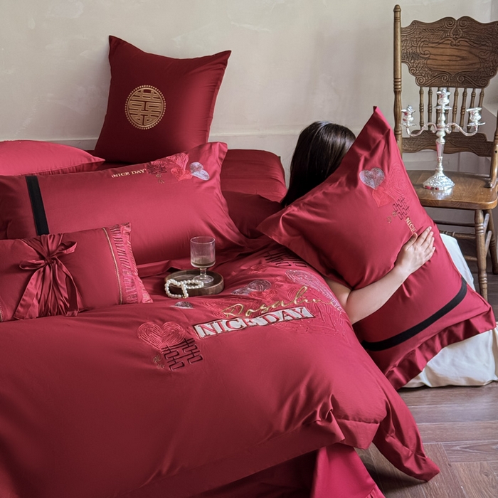 91家纺网 家纺一手货源 找家纺 甜咪咪婚庆 2026新款长绒棉全棉绣花结婚婚庆四件套多件套床单款 天生一对