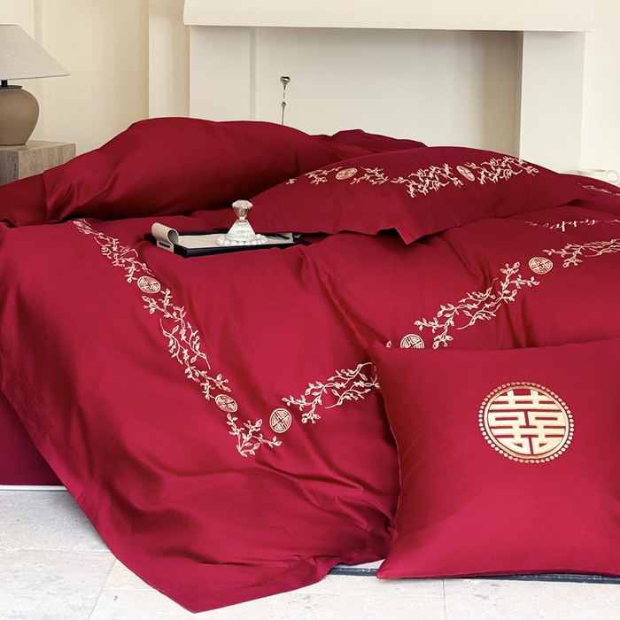 91家纺网 家纺一手货源 找家纺 甜咪咪婚庆 2026新款长绒棉全棉绣花结婚婚庆四件套多件套床单款 爱丽丝