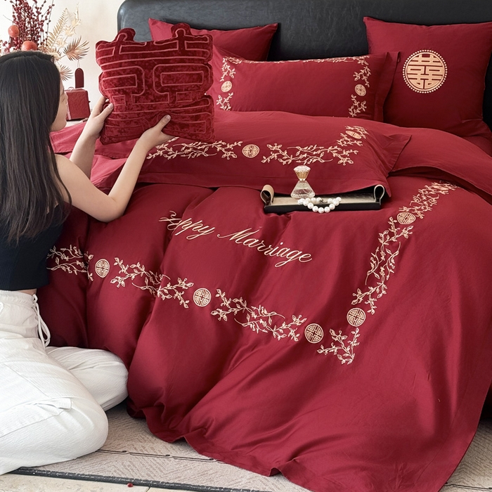 91家纺网 家纺一手货源 找家纺 甜咪咪婚庆 2026新款长绒棉全棉绣花结婚婚庆四件套多件套床单款 爱丽丝