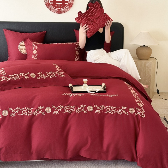 91家纺网 家纺一手货源 找家纺 甜咪咪婚庆 2026新款长绒棉全棉绣花结婚婚庆四件套多件套床单款 爱丽丝