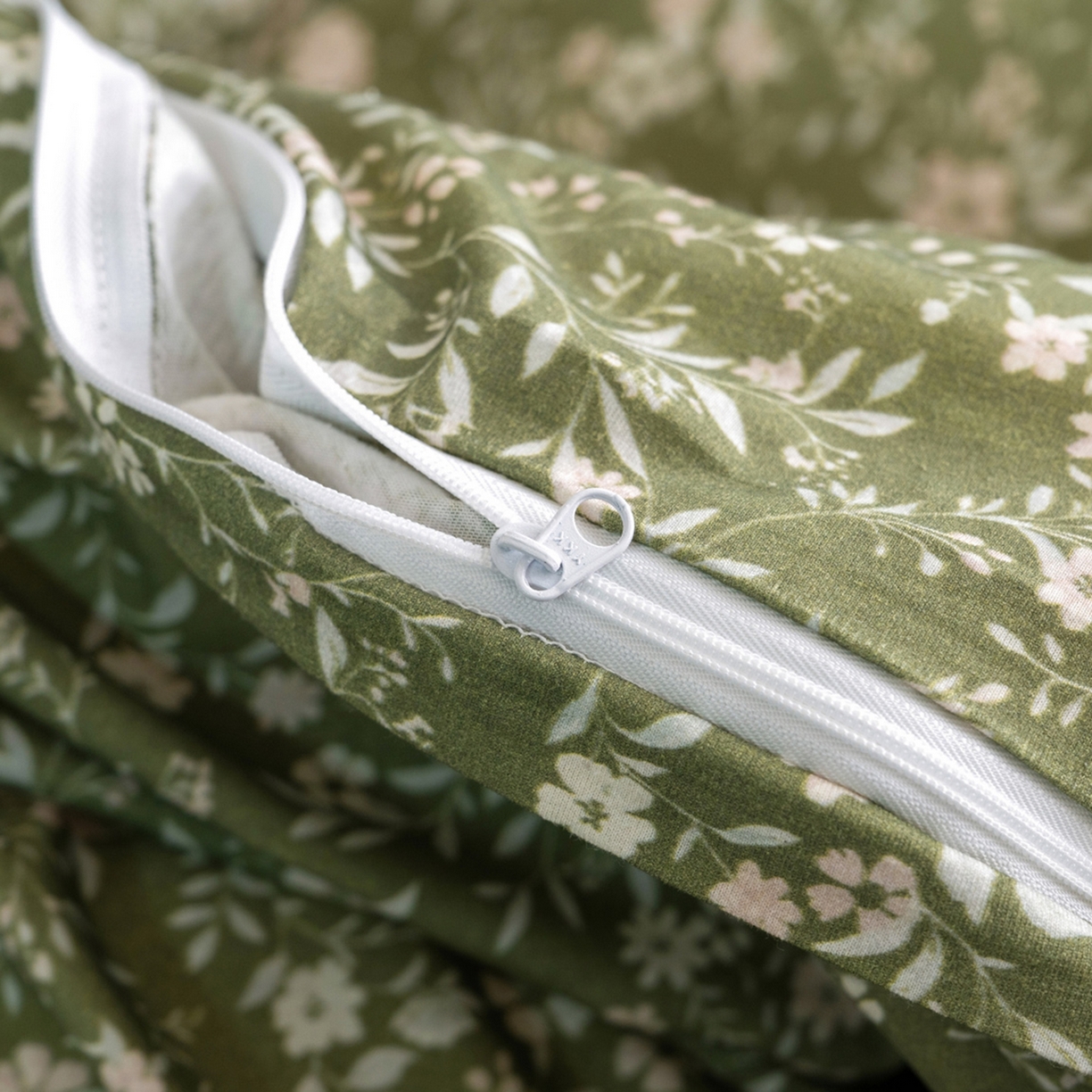 91家纺网 家纺一手货源 找家纺 梦可莱家居 2026春夏新款全棉纯棉针织棉印花小清新可爱Ins风四件套 杉叶