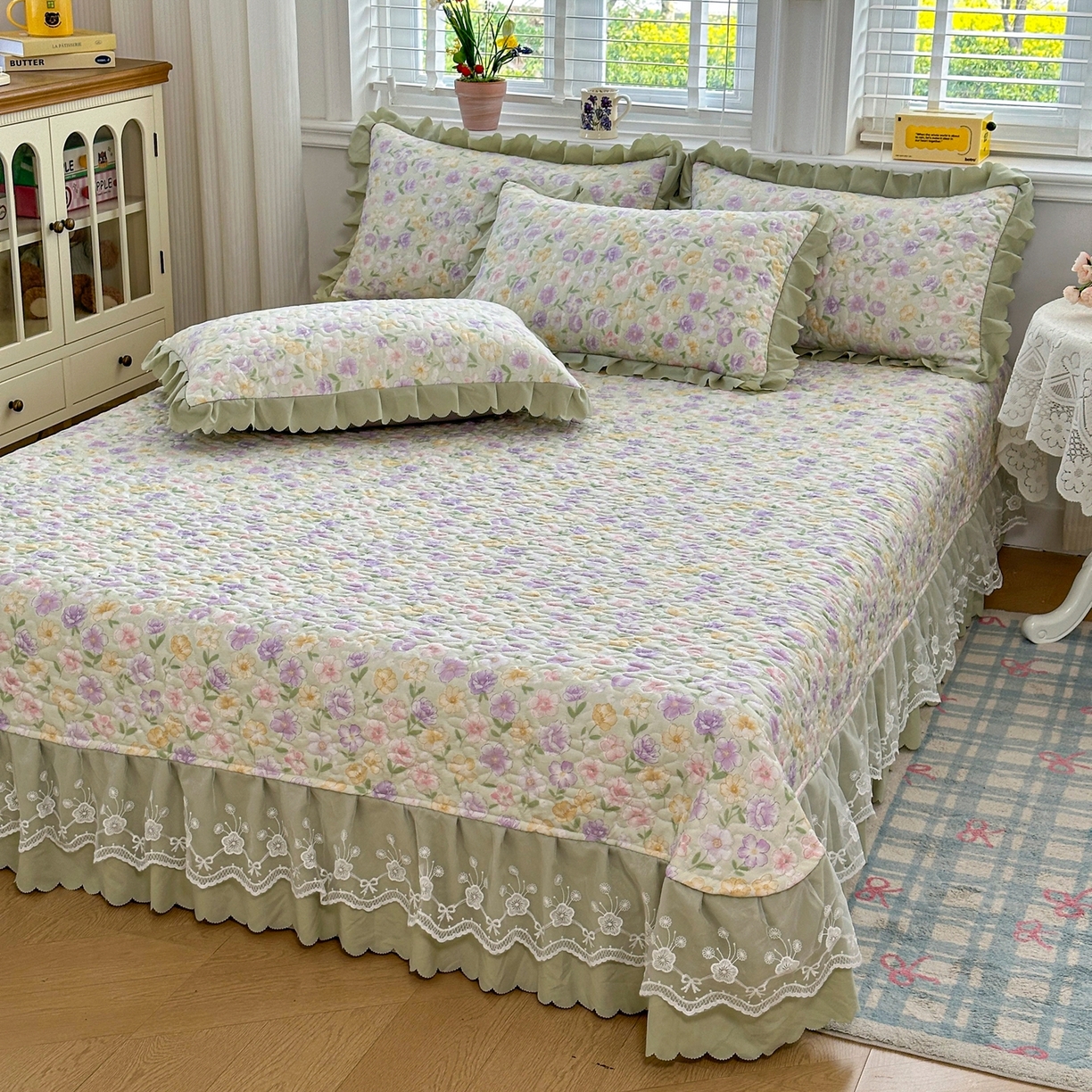 91家纺网 家纺一手货源 找家纺 雅眠居 2026直播爆款双层蕾丝花边夏被款床盖款四件套 花海