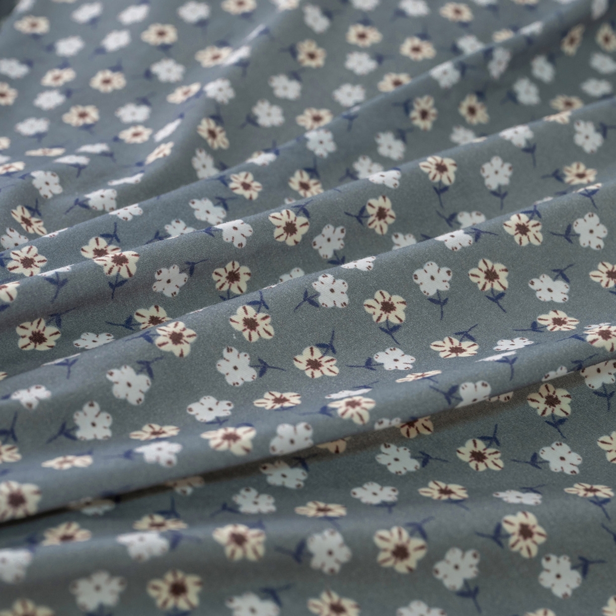 91家纺网 家纺一手货源 找家纺 梦可莱家居 2026春夏新款全棉纯棉针织棉印花小清新可爱Ins风四件套 太阳花