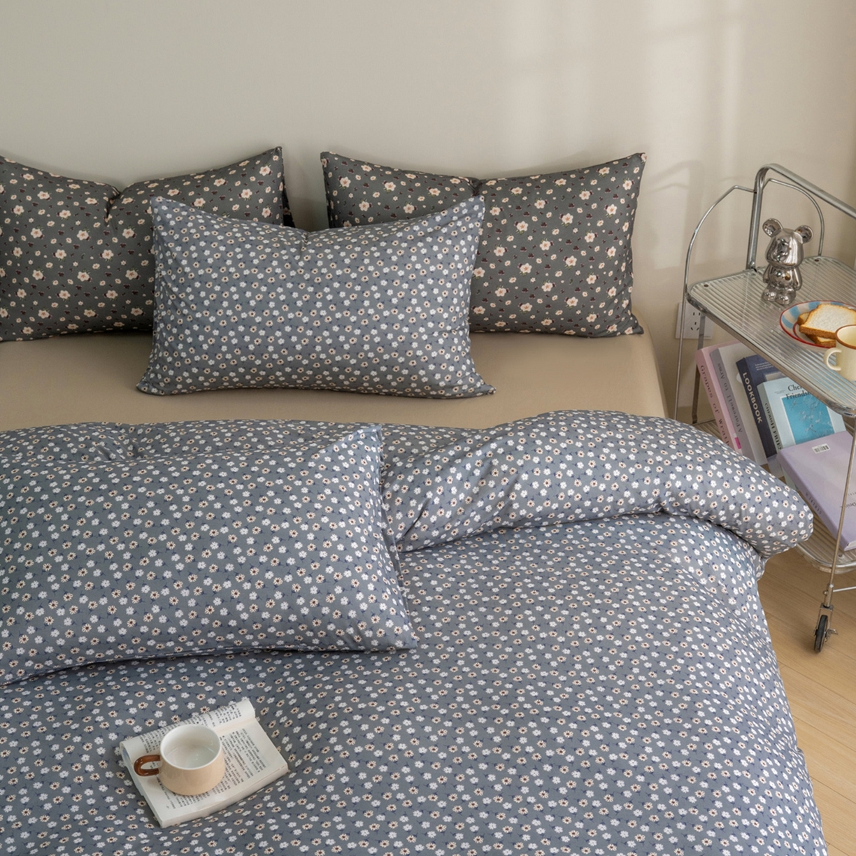 91家纺网 家纺一手货源 找家纺 梦可莱家居 2026春夏新款全棉纯棉针织棉印花小清新可爱Ins风四件套 太阳花