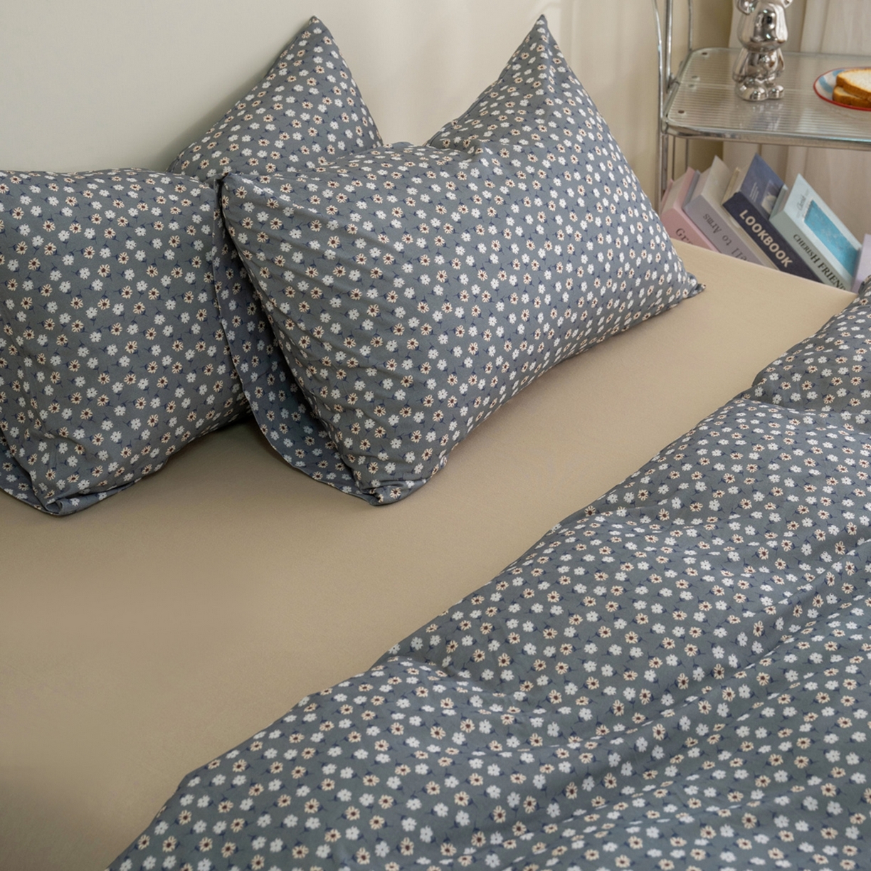 91家纺网 家纺一手货源 找家纺 梦可莱家居 2026春夏新款全棉纯棉针织棉印花小清新可爱Ins风四件套 太阳花