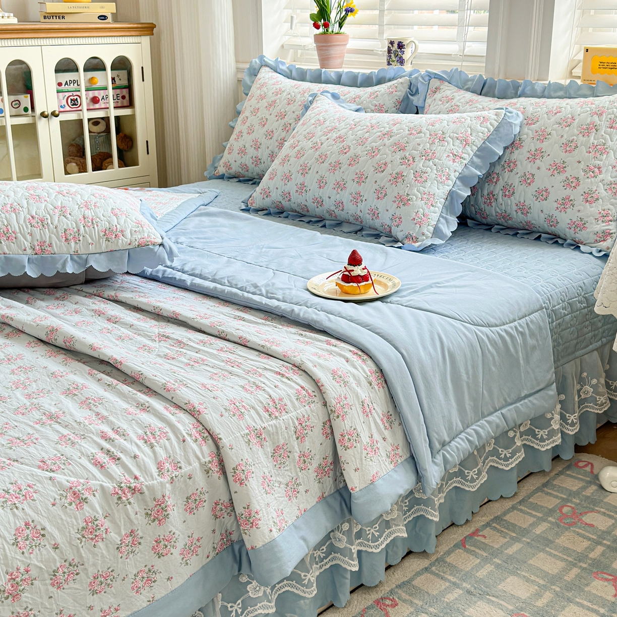 91家纺网 家纺一手货源 找家纺 雅眠居 2026直播爆款双层蕾丝花边夏被款床盖款四件套 AB版-半夏