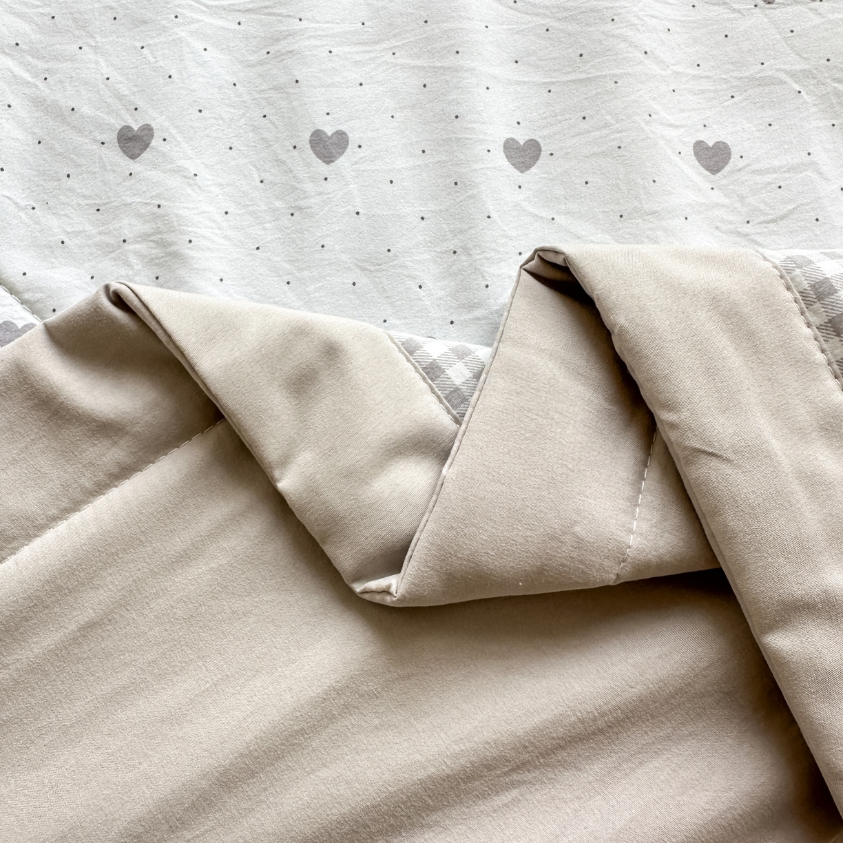 91家纺网 家纺一手货源 找家纺 雅眠居 2026直播爆款双层蕾丝花边夏被款床盖款四件套 AB版-彩格灰