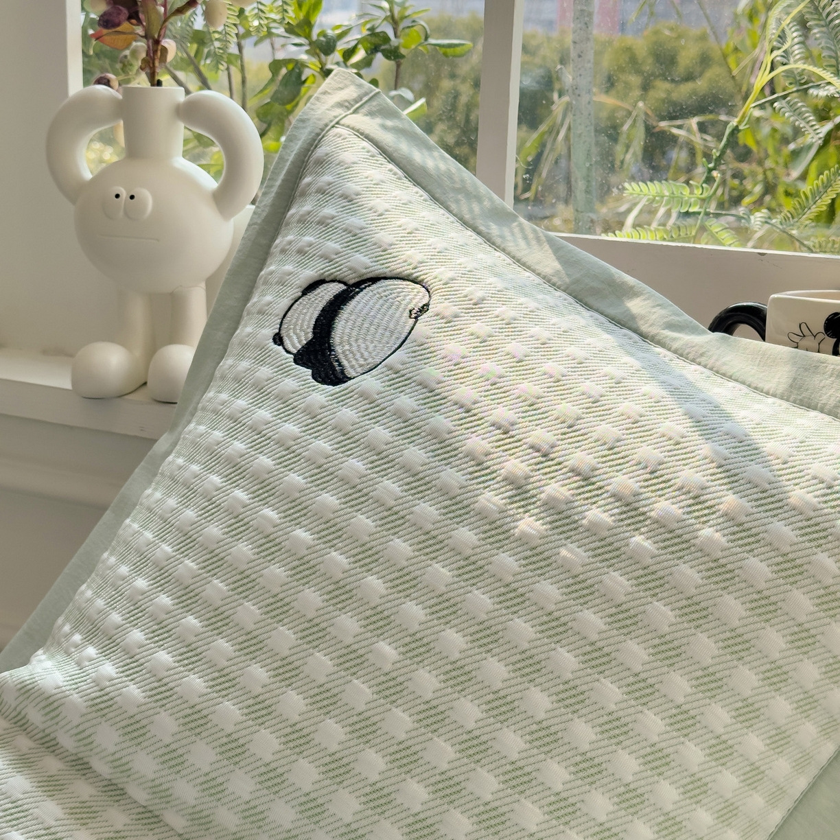 91家纺网 家纺一手货源 找家纺 （总）席世家 2026新款豆豆绣花凉席（1.5m控价不低于159元）