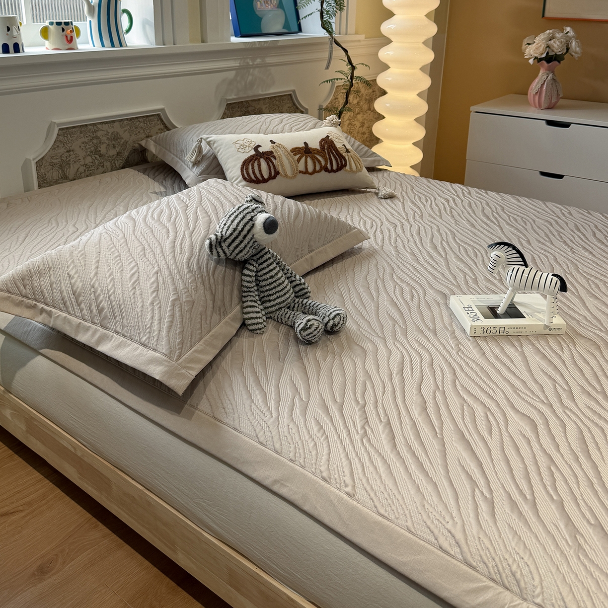 91家纺网 家纺一手货源 找家纺 （总）Sweet dreams甜梦 2026新款夏款A类提花乙纶PE豆豆凉席