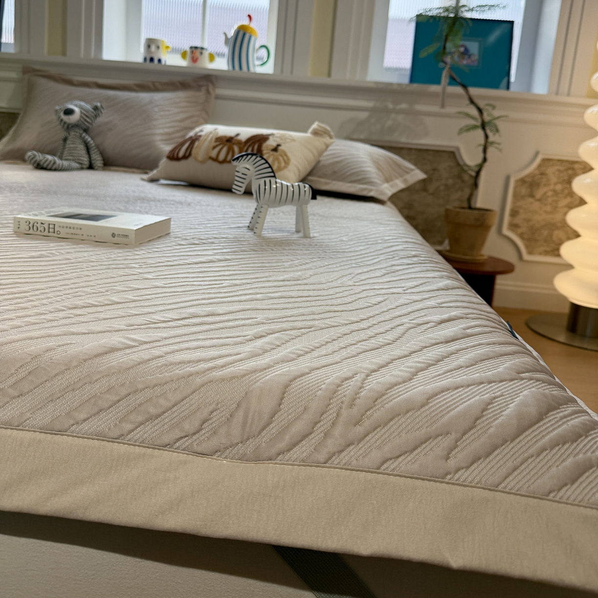 91家纺网 家纺一手货源 找家纺 （总）Sweet dreams甜梦 2026新款夏款A类提花乙纶PE豆豆凉席