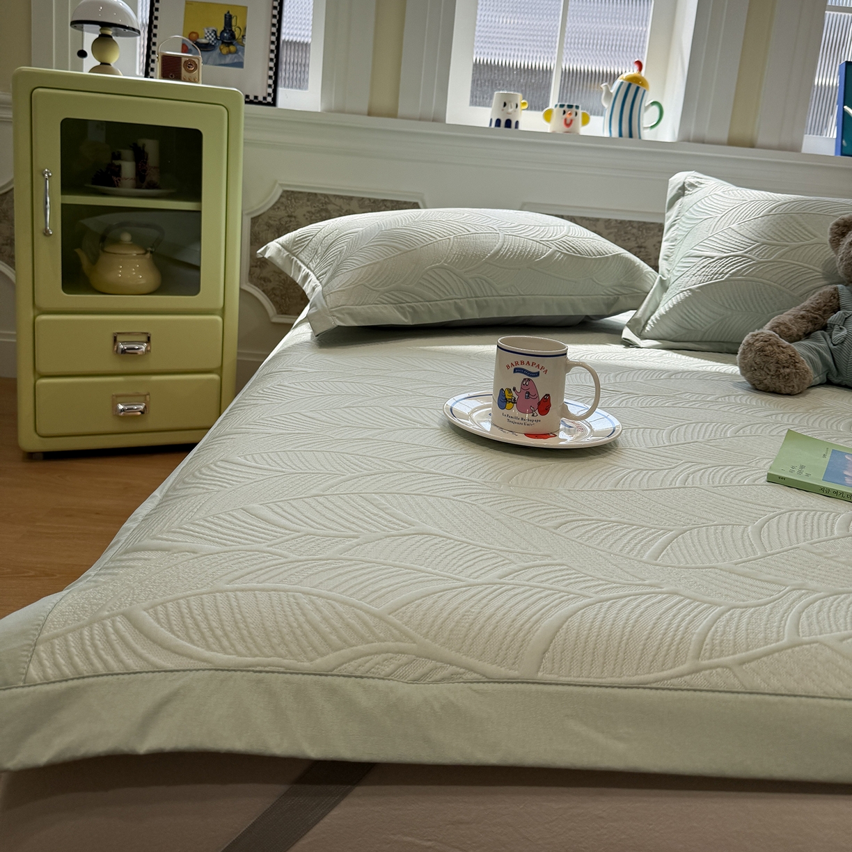 91家纺网 家纺一手货源 找家纺 Sweet dreams甜梦 2026新款夏款A类提花乙纶PE豆豆凉席 绿意叶绿