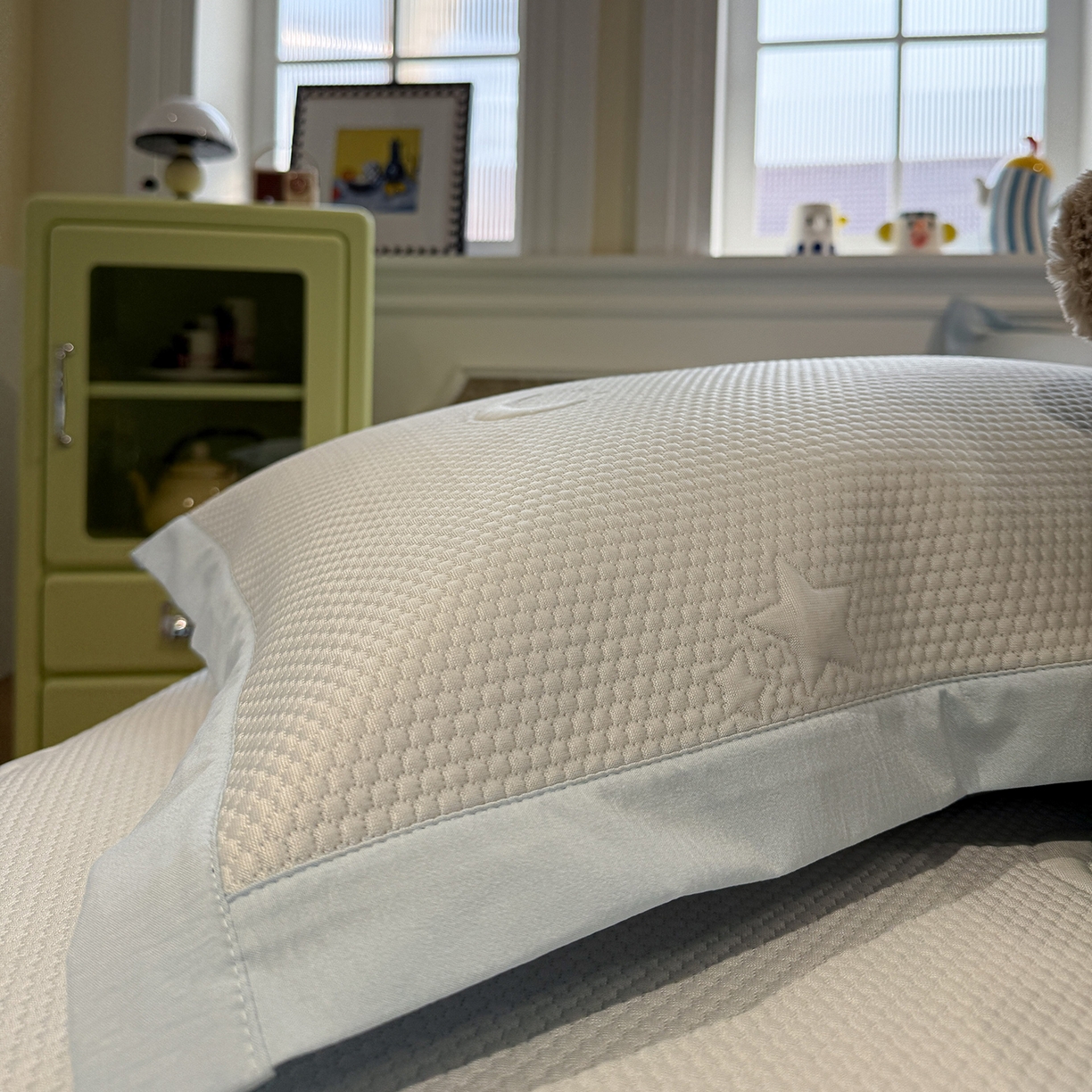 91家纺网 家纺一手货源 找家纺 Sweet dreams甜梦 2026新款夏款A类提花乙纶PE豆豆凉席 星月蓝