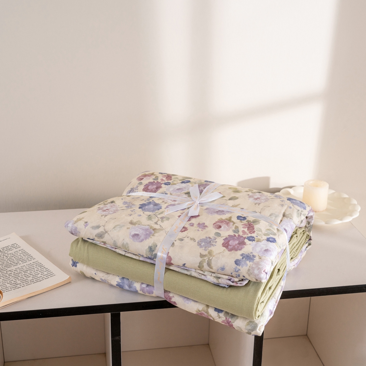 91家纺网 家纺一手货源 找家纺 梦可莱家居 2026春夏新款全棉纯棉针织棉印花小清新可爱Ins风四件套 知画