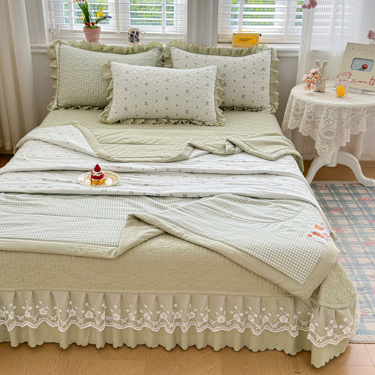 91家纺网 家纺一手货源 找家纺 雅眠居 2026直播爆款双层蕾丝花边夏被款床盖款四件套 AB版-彩格绿