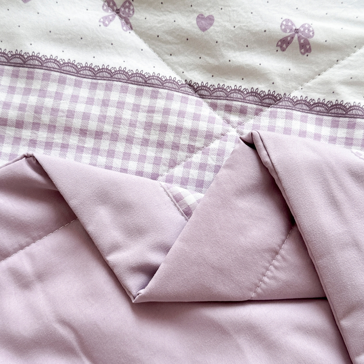 91家纺网 家纺一手货源 找家纺 雅眠居 2026直播爆款双层蕾丝花边夏被款床盖款四件套 AB版-彩格紫