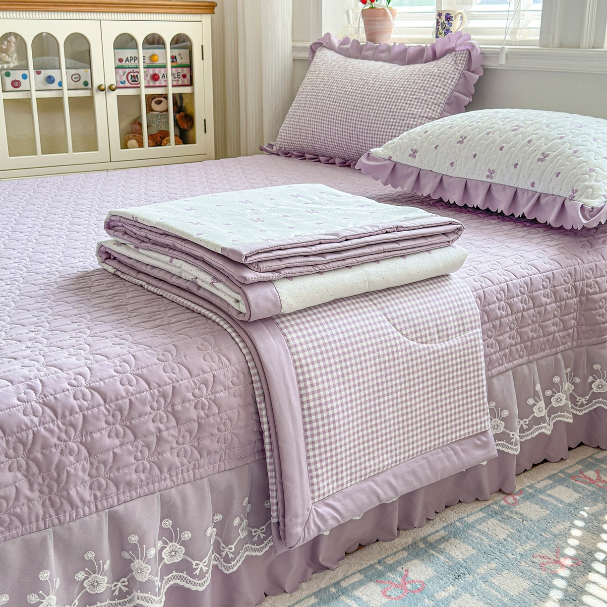 91家纺网 家纺一手货源 找家纺 雅眠居 2026直播爆款双层蕾丝花边夏被款床盖款四件套 AB版-彩格紫