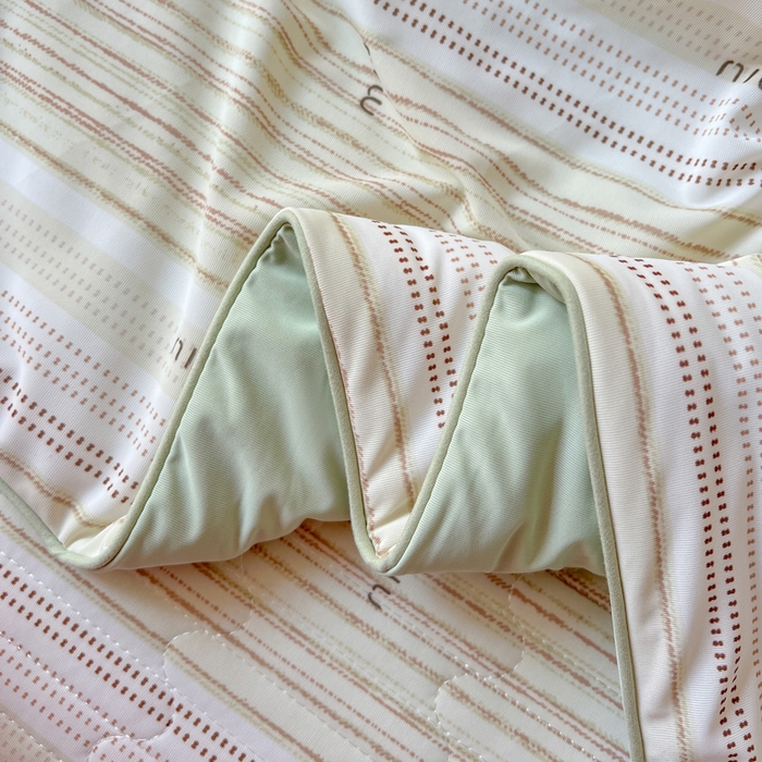 91家纺网 家纺一手货源 找家纺 卡普二店 2026新款A类锦氨凉感印花夏被四件套床盖凉席款--单夏被 抹茶序曲