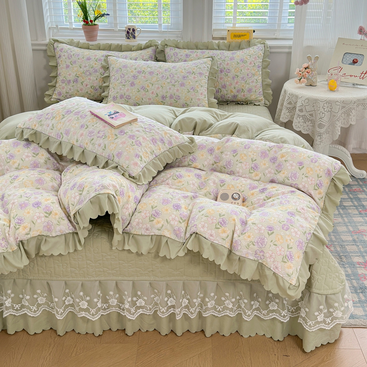 91家纺网 家纺一手货源 找家纺 雅眠居 2026直播爆款双层蕾丝花边夏被款床盖款四件套 AB版-花海