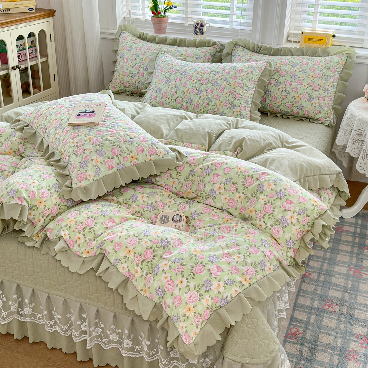 91家纺网 家纺一手货源 找家纺 雅眠居 2026直播爆款双层蕾丝花边夏被款床盖款四件套 AB版-花海