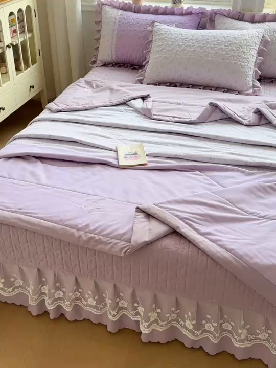 91家纺网 家纺一手货源 找家纺 雅眠居 2026直播爆款双层蕾丝花边夏被款床盖款四件套 AB版-秘境紫