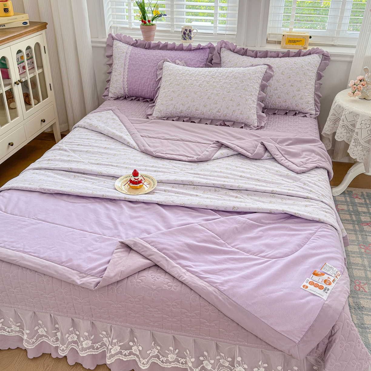 91家纺网 家纺一手货源 找家纺 雅眠居 2026直播爆款双层蕾丝花边夏被款床盖款四件套 AB版-秘境紫
