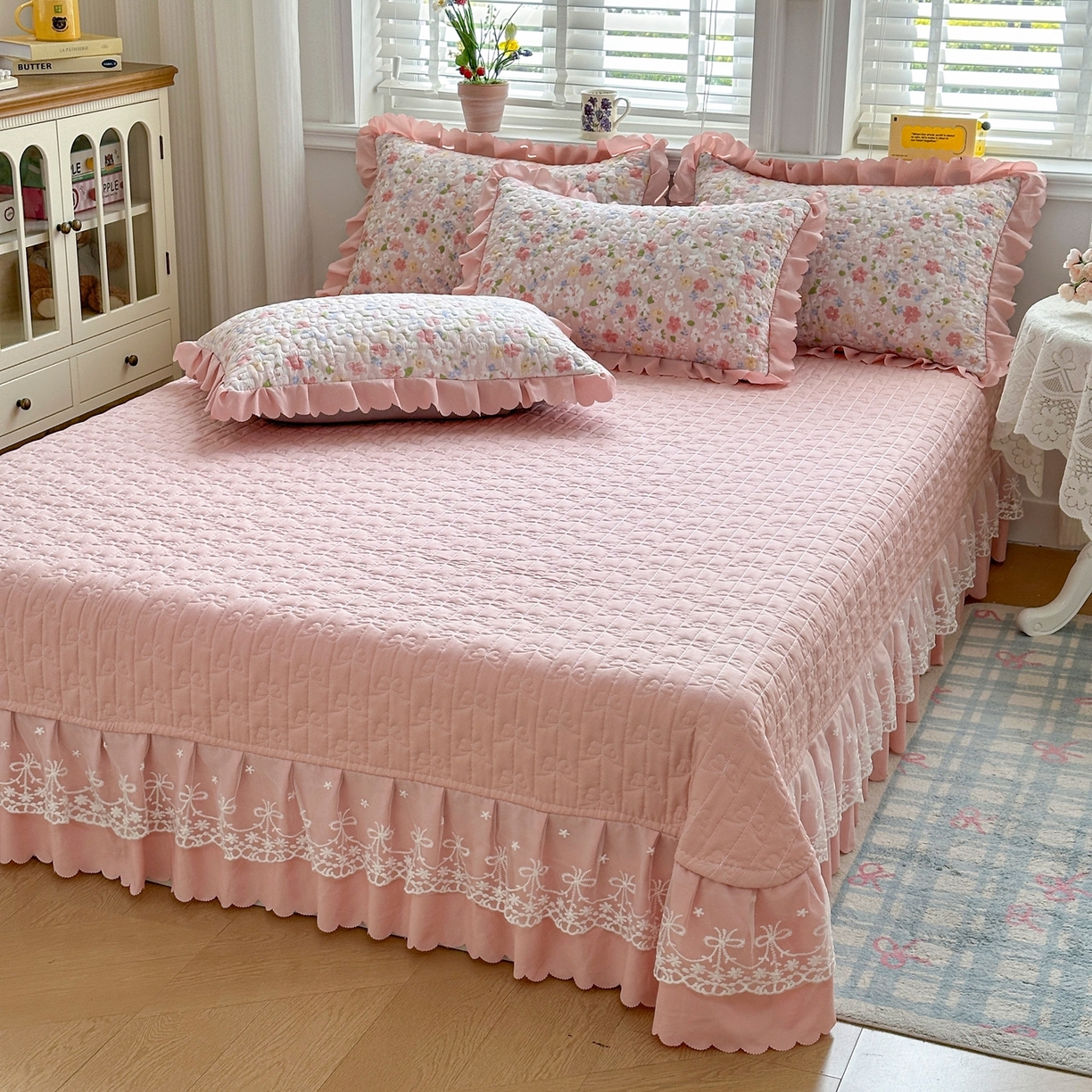 91家纺网 家纺一手货源 找家纺 雅眠居 2026直播爆款双层蕾丝花边夏被款床盖款四件套 AB版-十里桃花