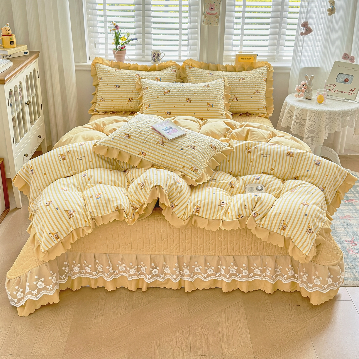 91家纺网 家纺一手货源 找家纺 雅眠居 2026直播爆款双层蕾丝花边夏被款床盖款四件套 AB版-小福星