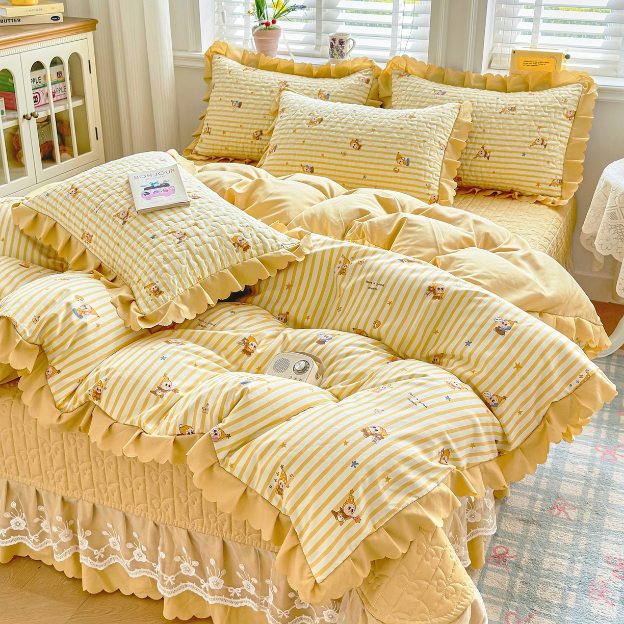 91家纺网 家纺一手货源 找家纺 雅眠居 2026直播爆款双层蕾丝花边夏被款床盖款四件套 AB版-小福星