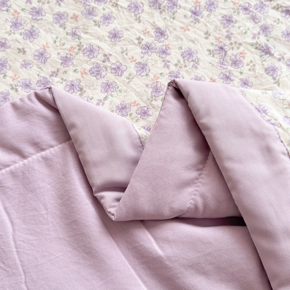 91家纺网 家纺一手货源 找家纺 雅眠居 2026直播爆款双层蕾丝花边夏被款床盖款四件套 AB版-紫萱