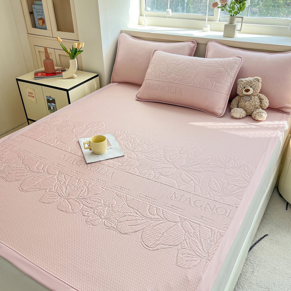 91家纺网 家纺一手货源 找家纺 能好家纺 2026新款高分子pe冰豆豆凉席床席款 半夏粉