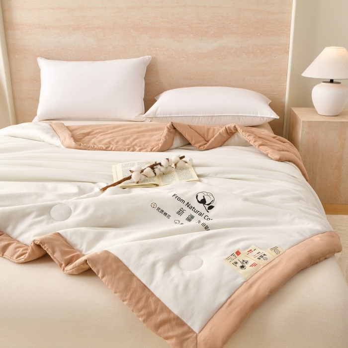 91家纺网 家纺一手货源 找家纺 好梦来家纺【高克重】2026新款无印风水洗棉新疆棉花被夏被夏凉被空调被子 【常年有货】 清夏-白咖琪