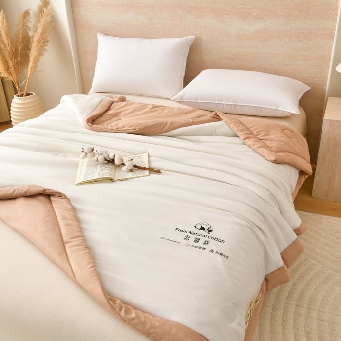 91家纺网 家纺一手货源 找家纺 好梦来家纺【高克重】2026新款无印风水洗棉新疆棉花被夏被夏凉被空调被子 【常年有货】 清夏-白咖琪