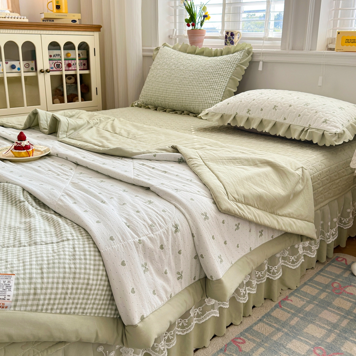 91家纺网 家纺一手货源 找家纺 雅眠居 2026新款直播爆款古法仿棉双层蕾丝花边床盖四件套 AB版-彩格绿