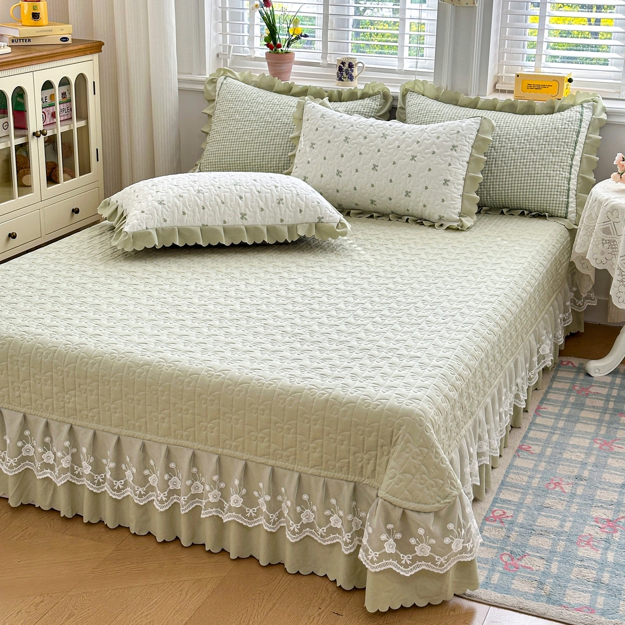 91家纺网 家纺一手货源 找家纺 雅眠居 2026新款直播爆款古法仿棉双层蕾丝花边床盖四件套 AB版-彩格绿