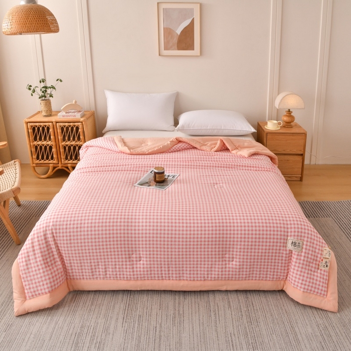 91家纺网 家纺一手货源 找家纺 好梦来家纺【高克重】2026新品水洗棉新疆棉花夏被无印风夏被良品格子空调被被子被芯 粉小格