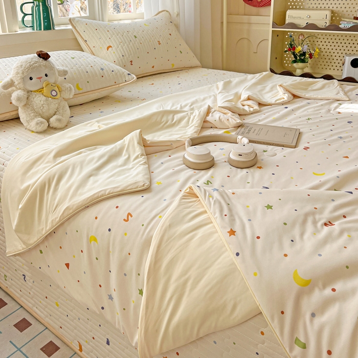 91家纺网 家纺一手货源 找家纺 （总）卡普二店 2026新款A类锦氨凉感印花夏被四件套床盖凉席款--凉席床盖