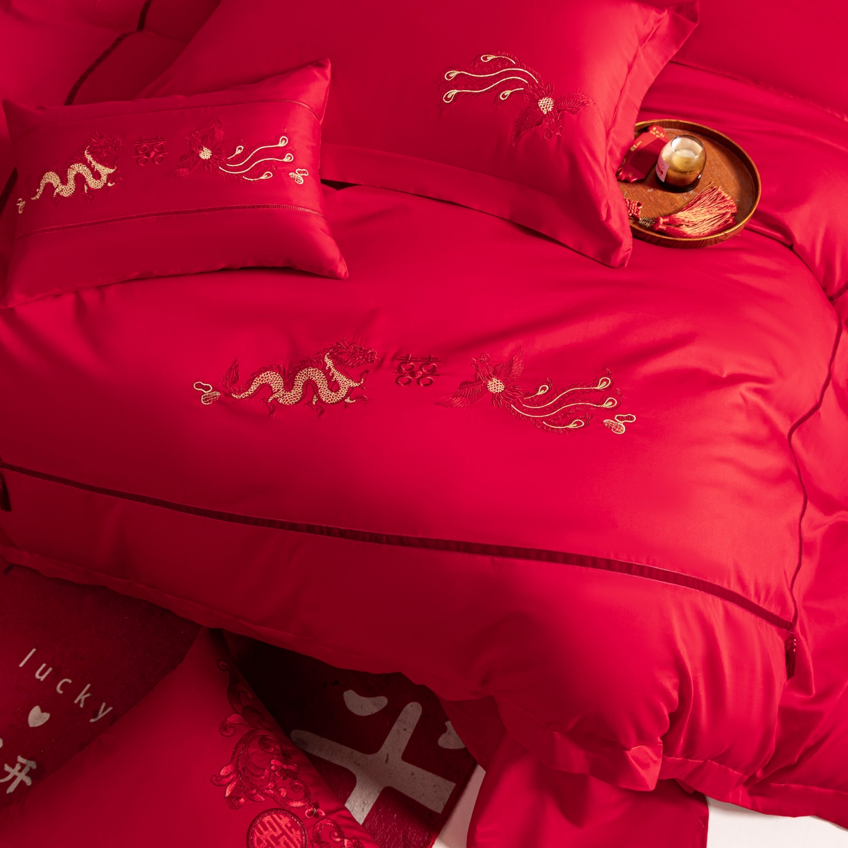 91家纺网 家纺一手货源 找家纺 东方合美（原：皇家传奇） 2026新款纯棉长绒棉刺绣婚庆四件套-龙凤系列 龙凤连理