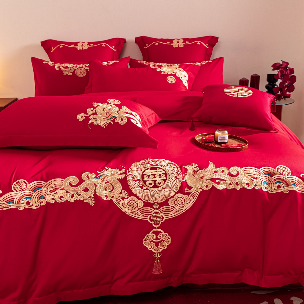 91家纺网 家纺一手货源 找家纺 东方合美（原：皇家传奇） 2026新款纯棉长绒棉刺绣婚庆四件套-龙凤系列 金彩龙凤