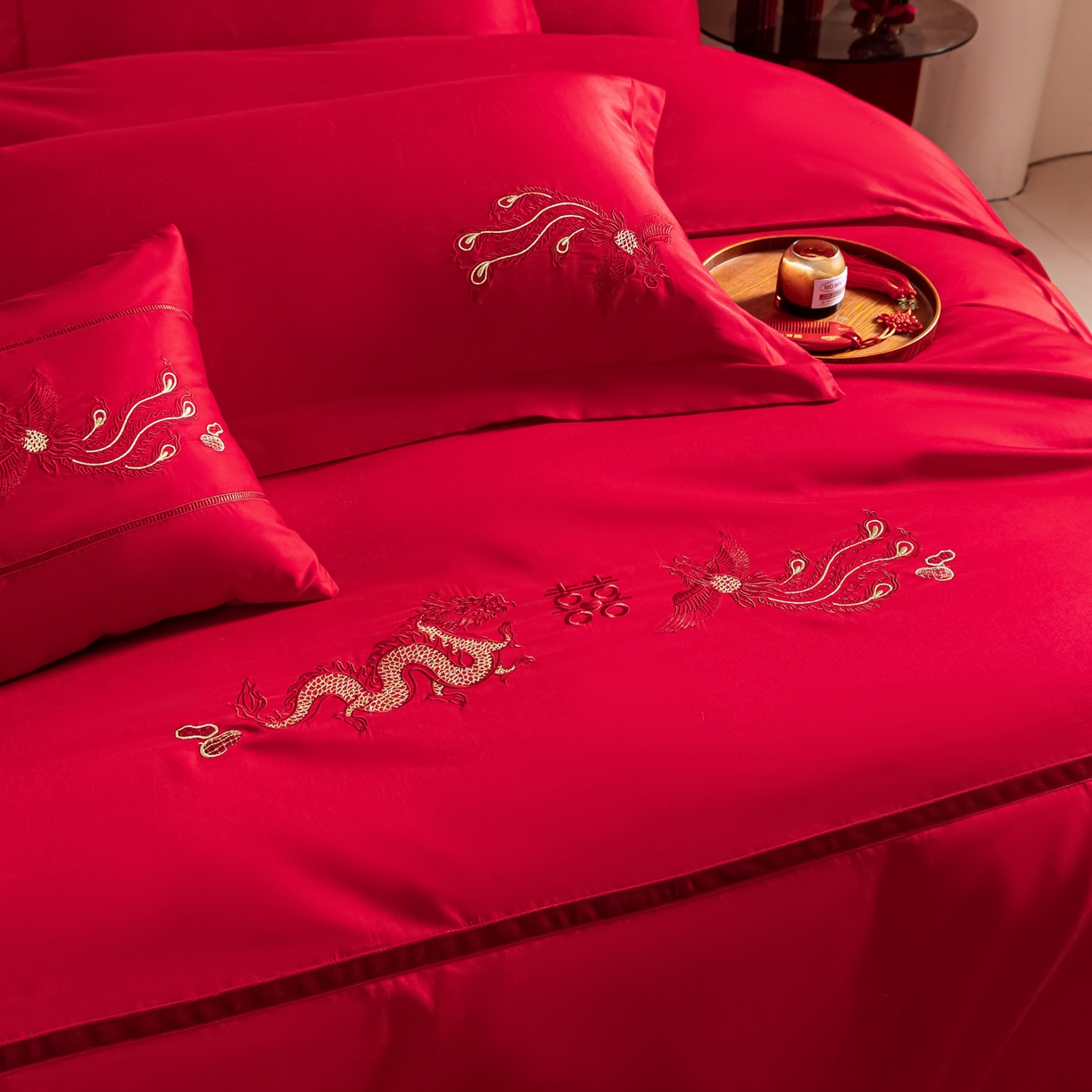 91家纺网 家纺一手货源 找家纺 东方合美（原：皇家传奇） 2026新款纯棉长绒棉刺绣婚庆四件套-龙凤系列 龙凤连理