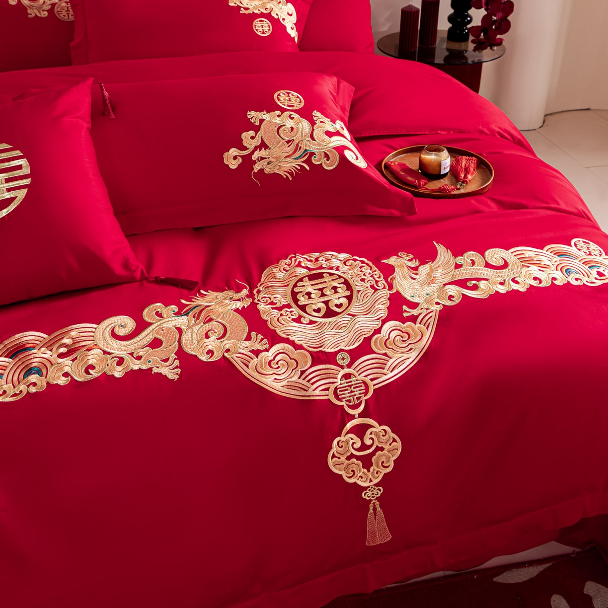 91家纺网 家纺一手货源 找家纺 东方合美（原：皇家传奇） 2026新款纯棉长绒棉刺绣婚庆四件套-龙凤系列 金彩龙凤