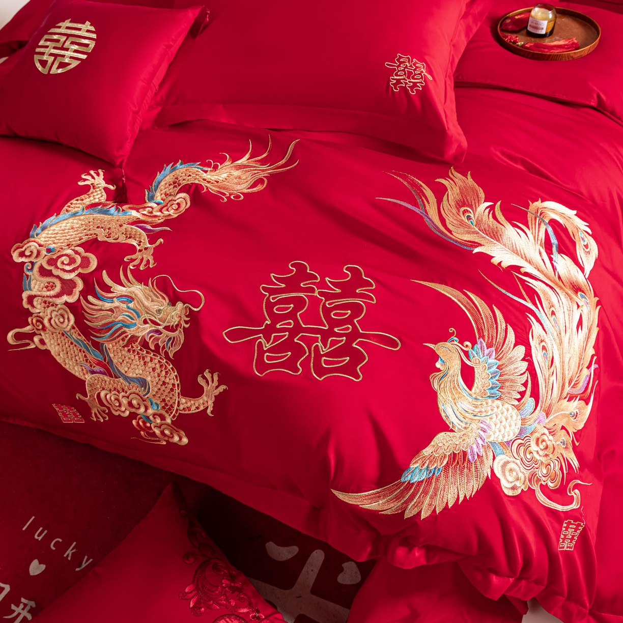 91家纺网 家纺一手货源 找家纺 东方合美（原：皇家传奇） 2026新款纯棉长绒棉刺绣婚庆四件套-龙凤系列 龙凤华贵