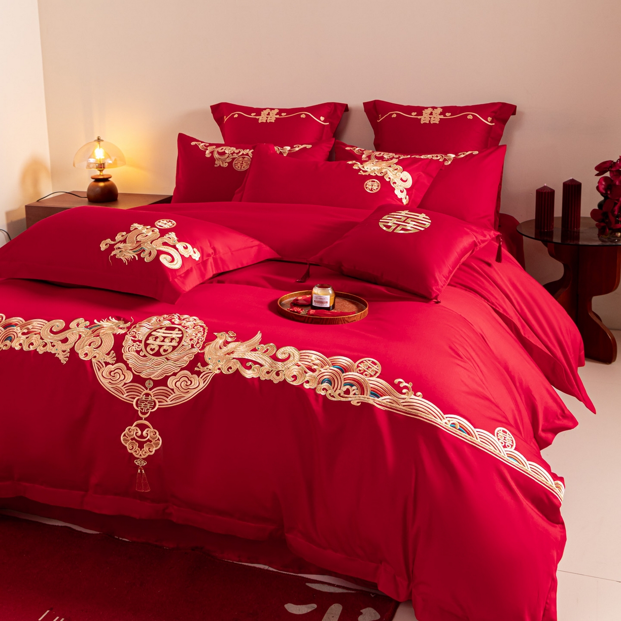 91家纺网 家纺一手货源 找家纺 东方合美（原：皇家传奇） 2026新款纯棉长绒棉刺绣婚庆四件套-龙凤系列 金彩龙凤