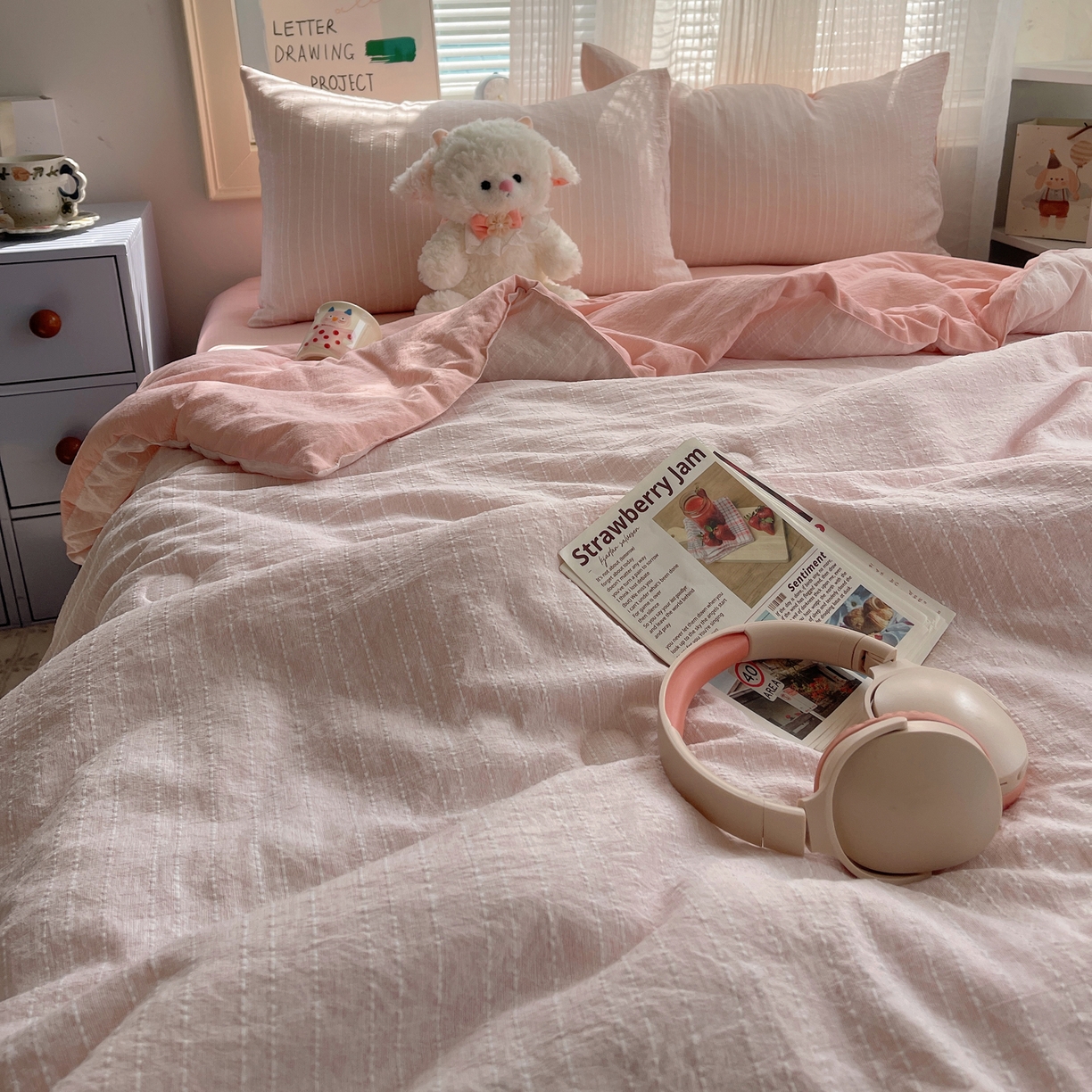 91家纺网 家纺一手货源 找家纺 栩裕纺织 2026新款高克重无印风阳离子提花单夏被-夏被三件套四件套 夏被-桃夭