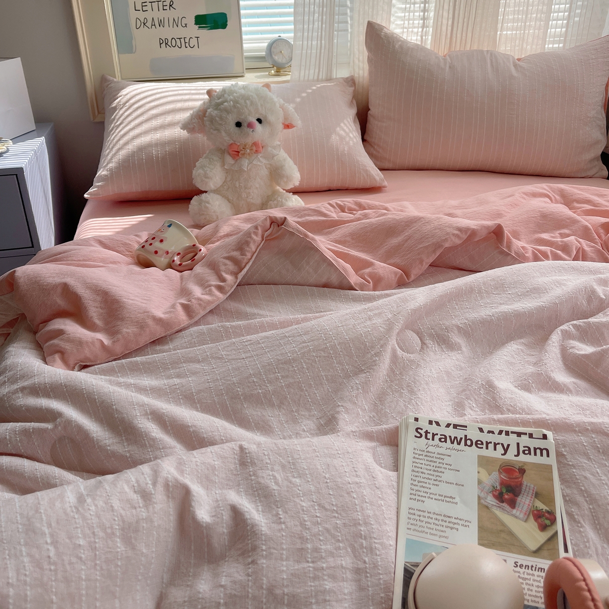 91家纺网 家纺一手货源 找家纺 栩裕纺织 2026新款高克重无印风阳离子提花单夏被-夏被三件套四件套 夏被-桃夭