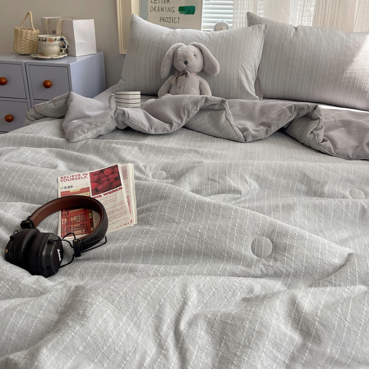 91家纺网 家纺一手货源 找家纺 栩裕纺织 2026新款高克重无印风阳离子提花单夏被-夏被三件套四件套 夏被-高级灰