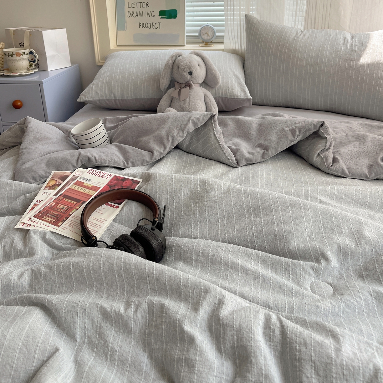 91家纺网 家纺一手货源 找家纺 栩裕纺织 2026新款高克重无印风阳离子提花单夏被-夏被三件套四件套 夏被-高级灰