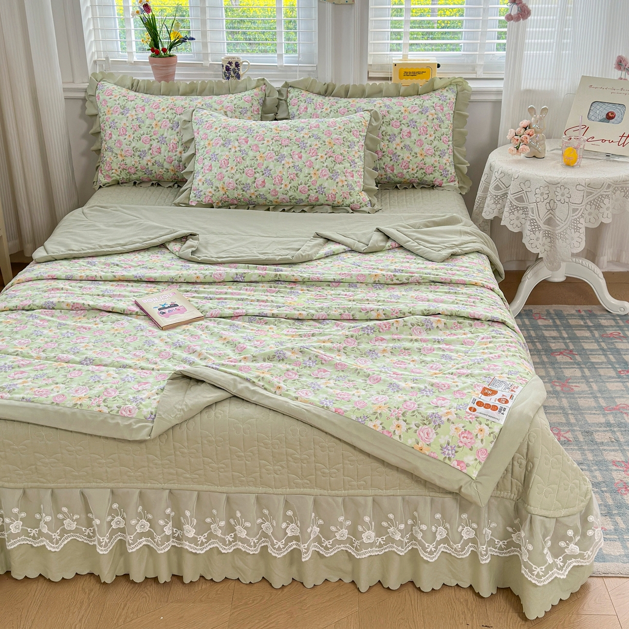 91家纺网 家纺一手货源 找家纺 雅眠居 2026新款直播爆款古法仿棉双层蕾丝花边床盖四件套 AB版-花满满